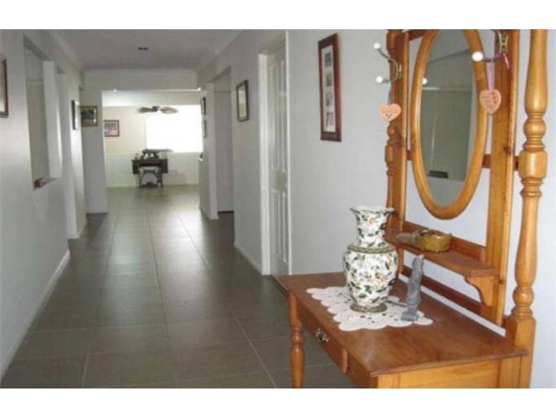 2 Coorabelle Crescent, Ormeau QLD 4208