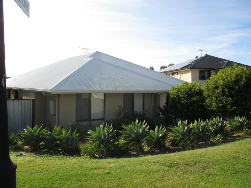 2 Coorabelle Crescent, Ormeau QLD 4208