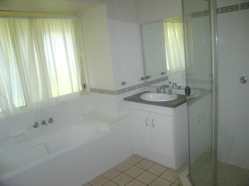 30 David Street, Upper Coomera QLD 4209