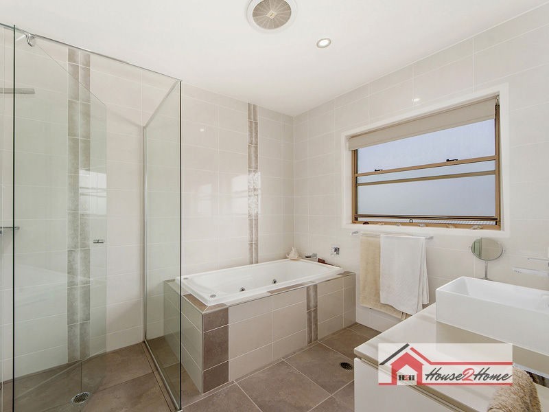 6 Byram Court, Ormeau Hills QLD 4208