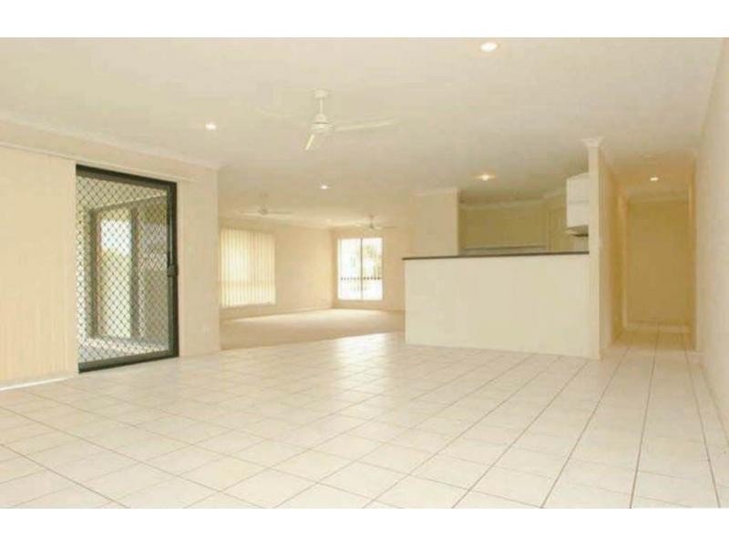 82 Conebush Circuit, Ormeau QLD 4208