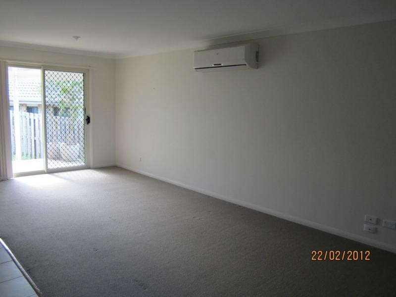 12 Shawnee Crescent, Pimpama QLD 4209