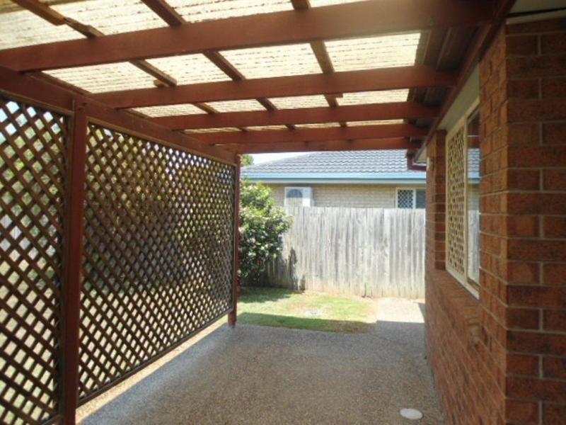 30 Lennon Drive, Windaroo QLD 4207