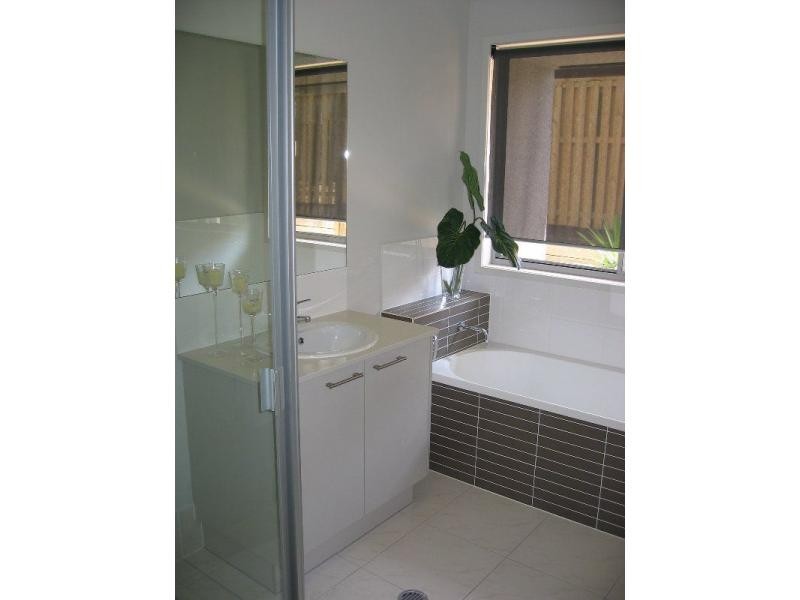 22 Stoney Creek Circuit, Ormeau QLD 4208