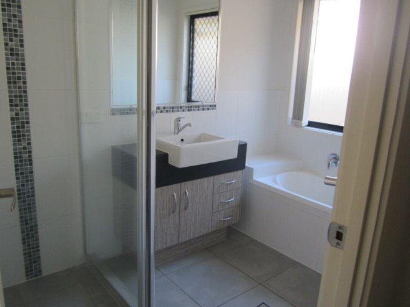 4 Ambition Street, Ormeau QLD 4208