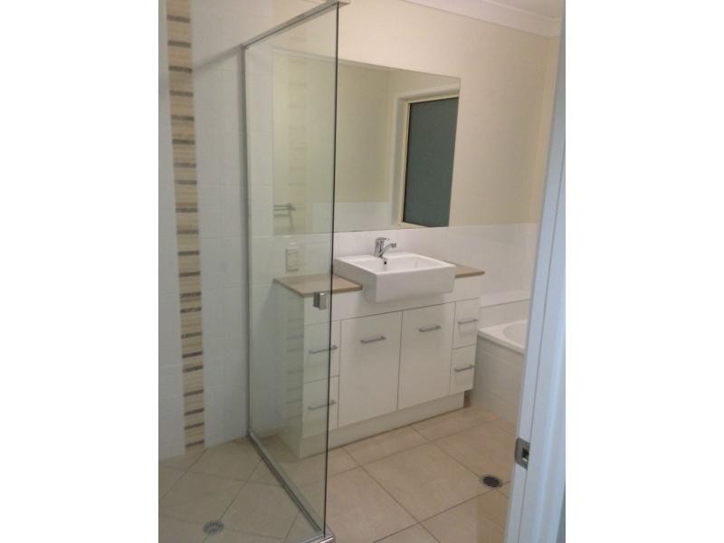12 Winterpeak Close, Yarrabilba QLD 4207