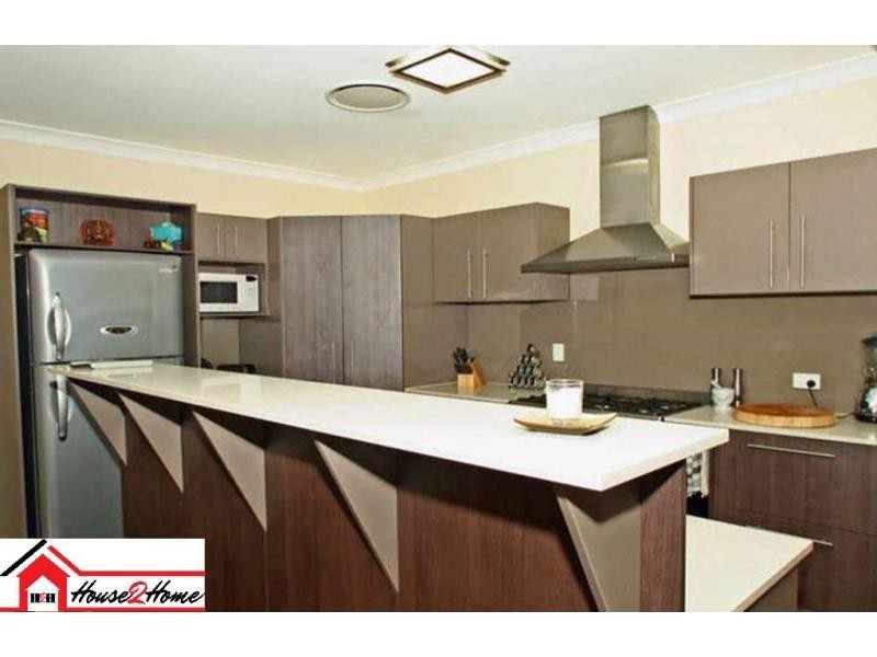 11 Jondaryan Street, Ormeau QLD 4208