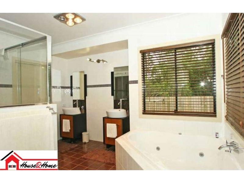 11 Jondaryan Street, Ormeau QLD 4208