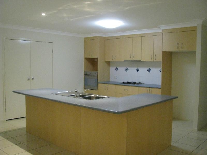 48 Lauradale Street, Ormeau QLD 4208