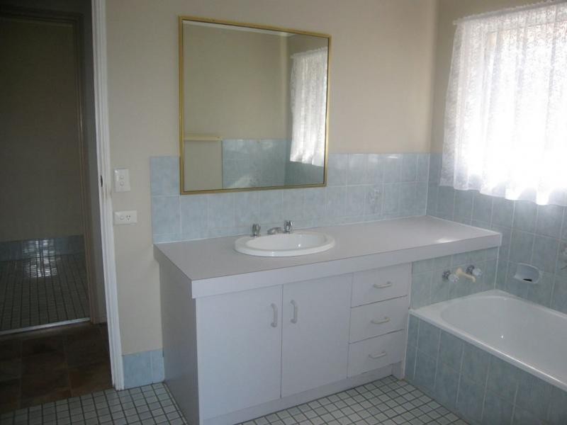 19 Merrow Street, Mount Warren Park QLD 4207