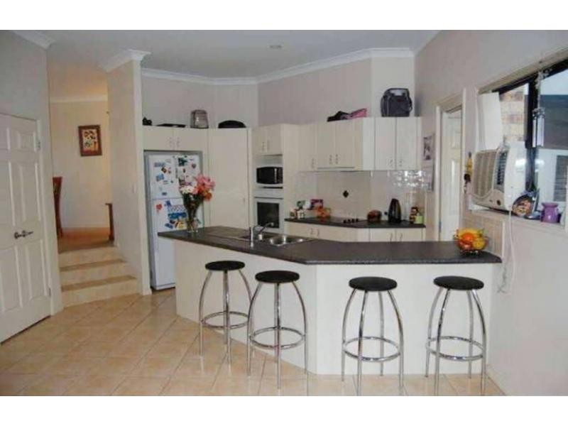 34 Gawain Drive, Ormeau QLD 4208