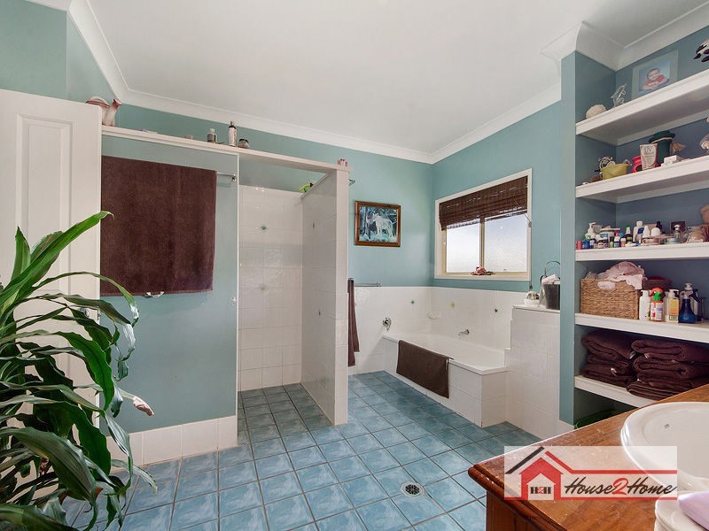 15 Sir Charles Holm Drive, Ormeau Hills QLD 4208