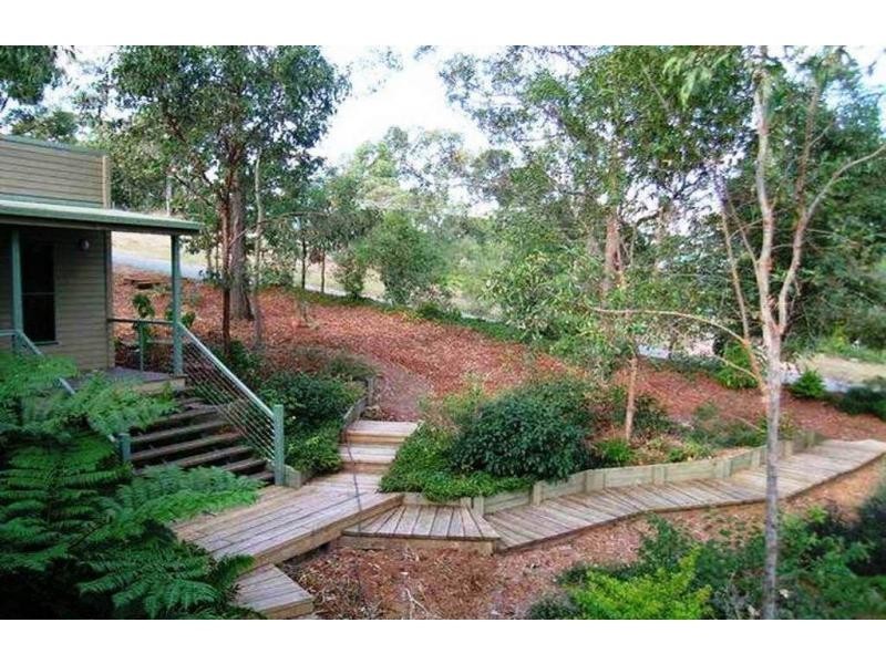 16 Taperoo Court, Yatala QLD 4207