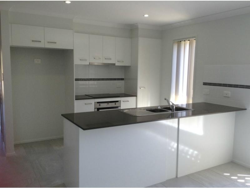 25 Waterhouse Drive, Willow Vale QLD 4209