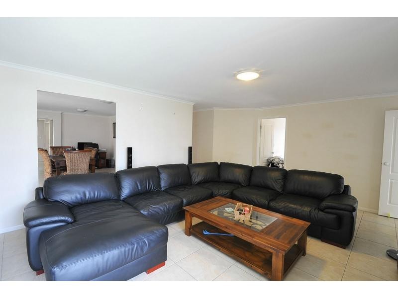 25 Hazelmere Crescent, Ormeau QLD 4208