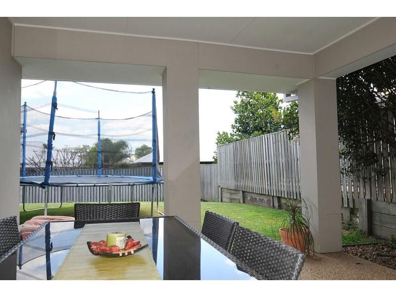 25 Hazelmere Crescent, Ormeau QLD 4208
