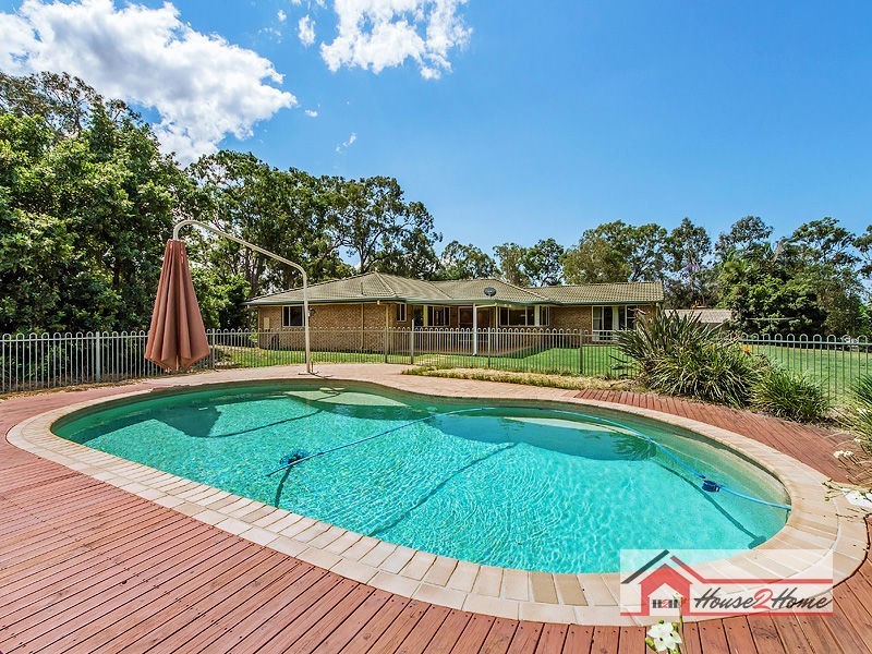 6 Norwood Court, Yatala QLD 4207