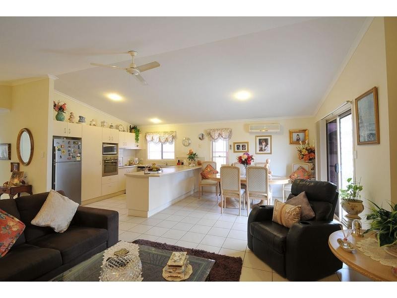 Villa 275/26 Goldmine Road, Ormeau QLD 4208