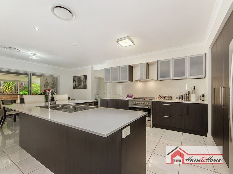 95 Maidenwell Road, Ormeau QLD 4208