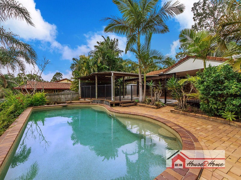 37 Leighton Drive, Edens Landing QLD 4207