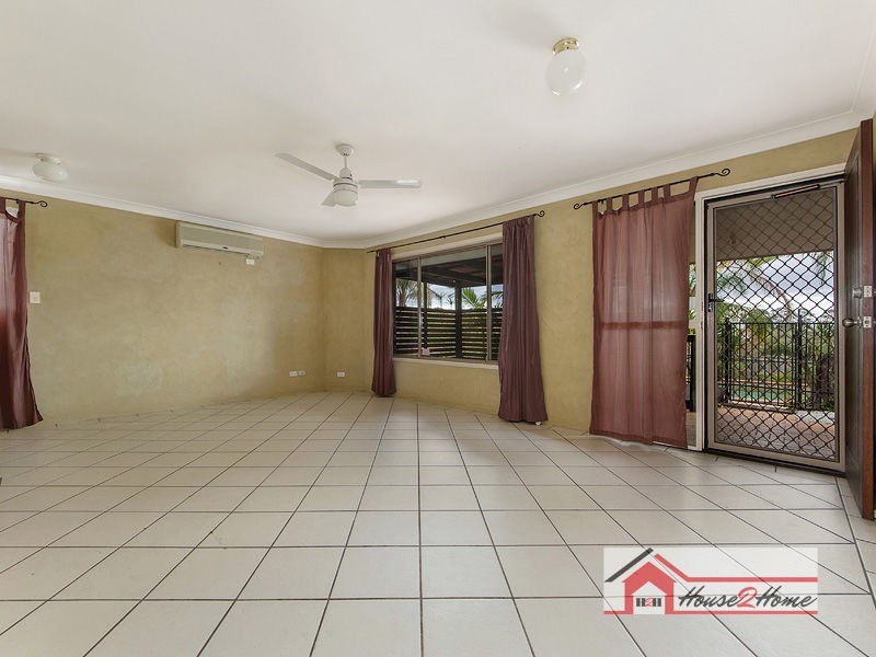 37 Leighton Drive, Edens Landing QLD 4207