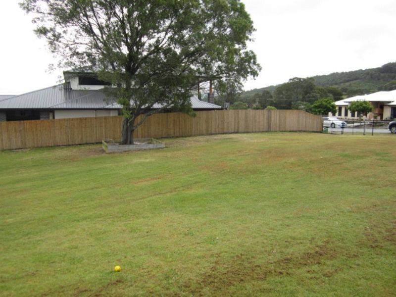 6 Ironbark Court, Stapylton QLD 4207