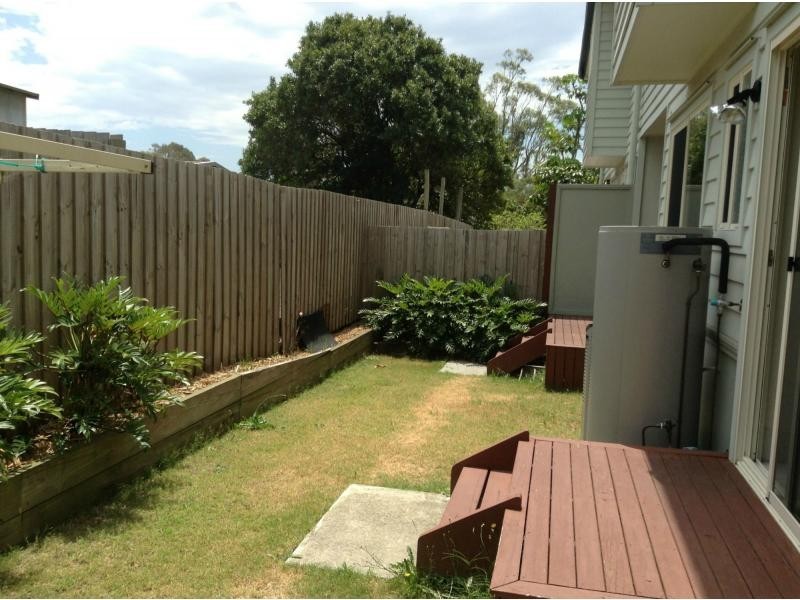 2/11 Manila Street, Beenleigh QLD 4207