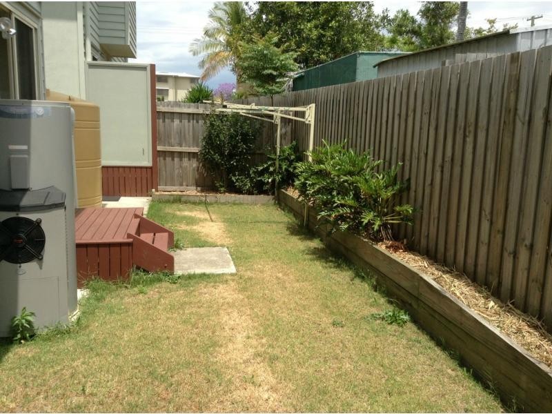 2/11 Manila Street, Beenleigh QLD 4207