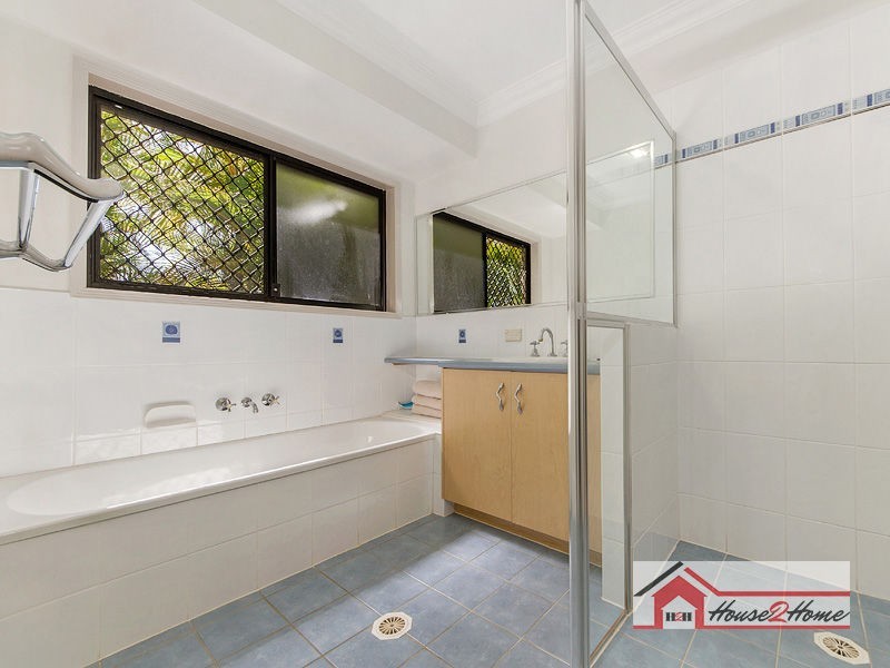 8 Mistletoe Court, Ormeau QLD 4208