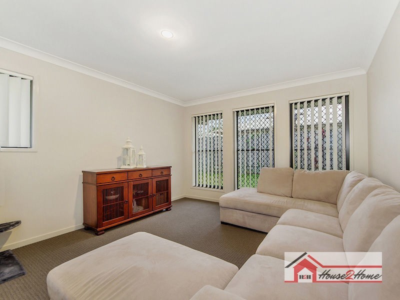 5 Summerlea Crescent, Ormeau QLD 4208