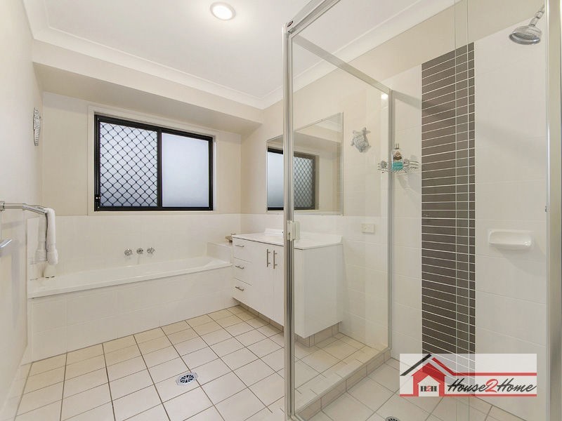 5 Summerlea Crescent, Ormeau QLD 4208