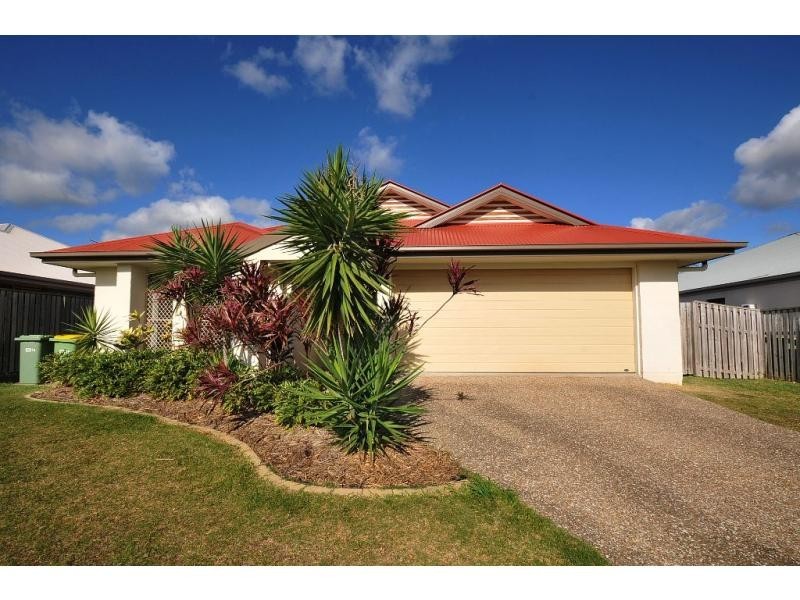 19 Strathburn Crescent, Ormeau QLD 4208