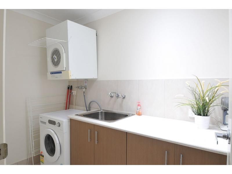 2/20 Benson Street, Ormeau QLD 4208