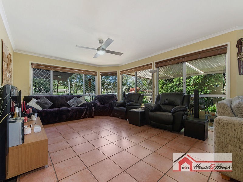 15 Johnson Parade, Ormeau Hills QLD 4208