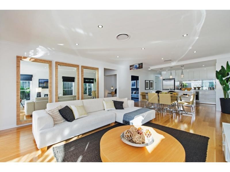 27 Landsdowne Drive, Ormeau Hills QLD 4208