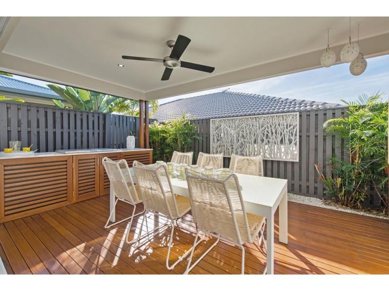 27 Landsdowne Drive, Ormeau Hills QLD 4208