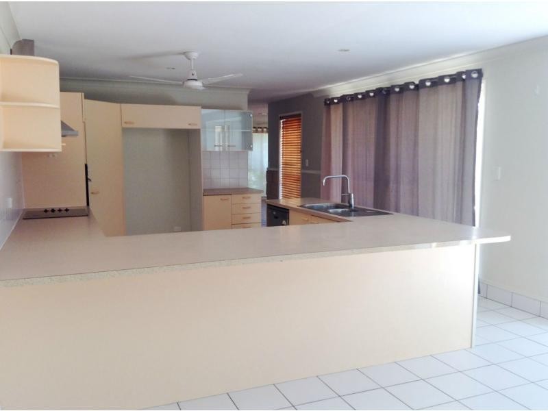 45 Vaughan Drive, Ormeau QLD 4208