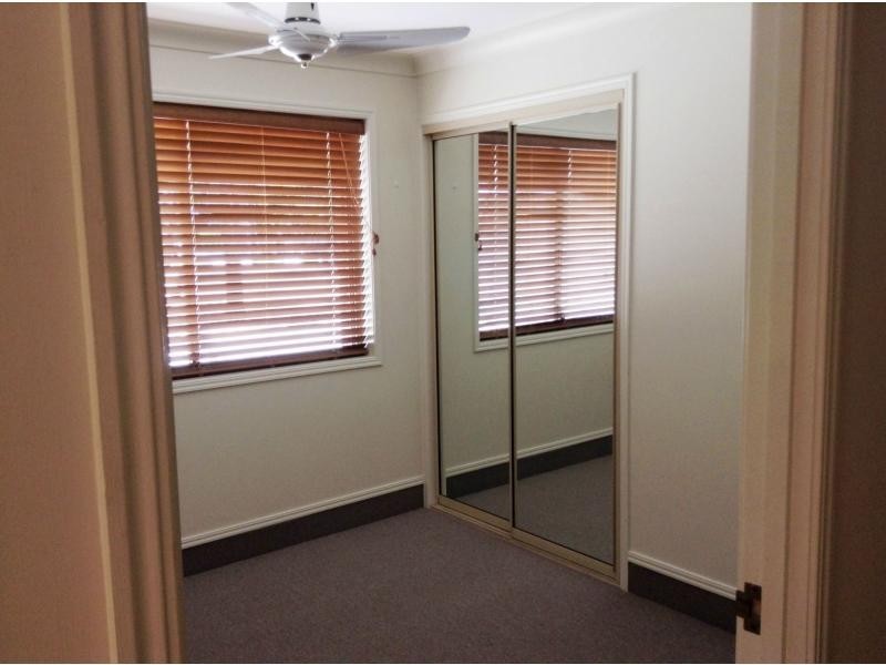 45 Vaughan Drive, Ormeau QLD 4208