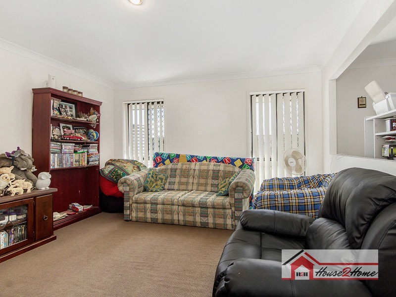 15 Hazelmere Crescent, Ormeau QLD 4208