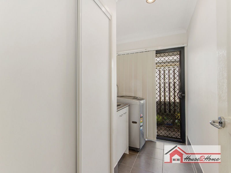 15 Hazelmere Crescent, Ormeau QLD 4208