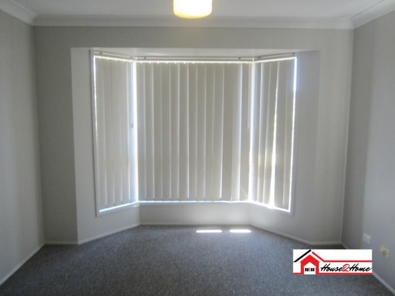 13 Tavuzzi Terrace, Edens Landing QLD 4207