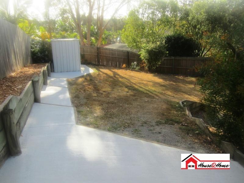 13 Tavuzzi Terrace, Edens Landing QLD 4207