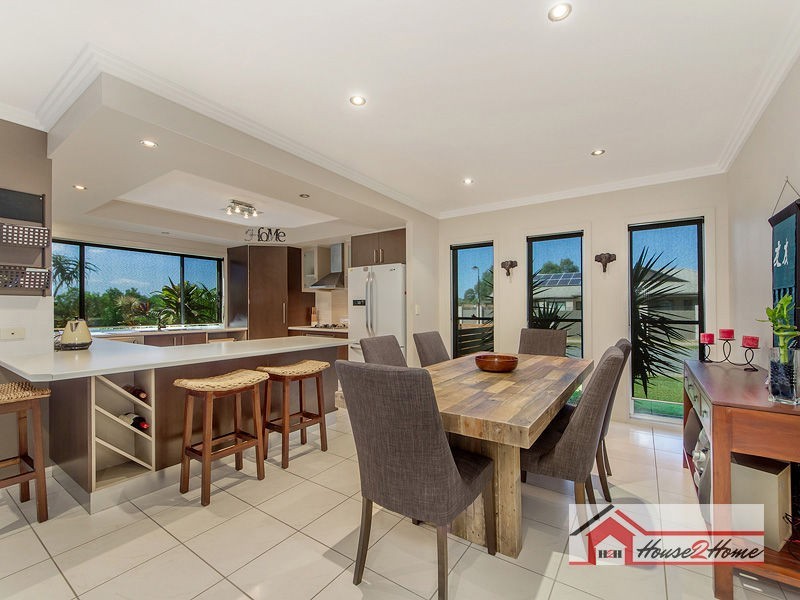 12 Pincally Crescent, Ormeau, Ormeau QLD 4208
