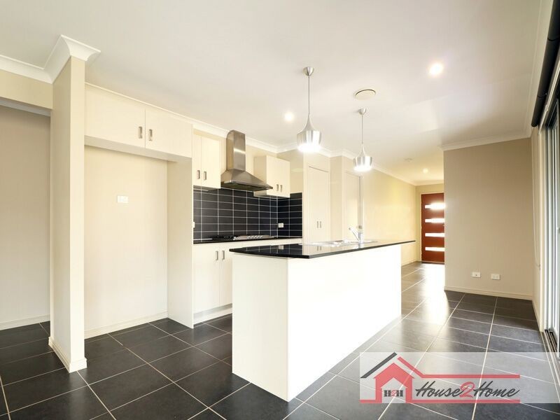 36 Daylesford Circuit, Ormeau QLD 4208