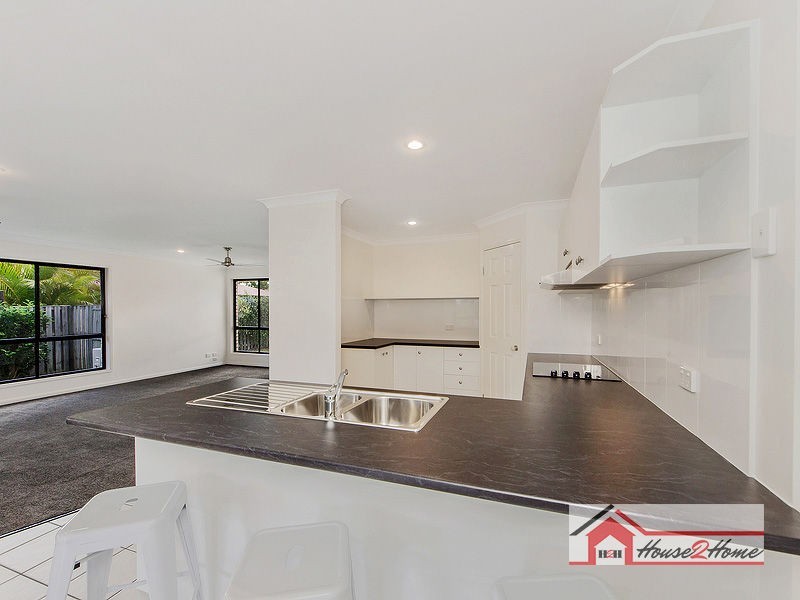82 Conebush Circuit, Ormeau QLD 4208
