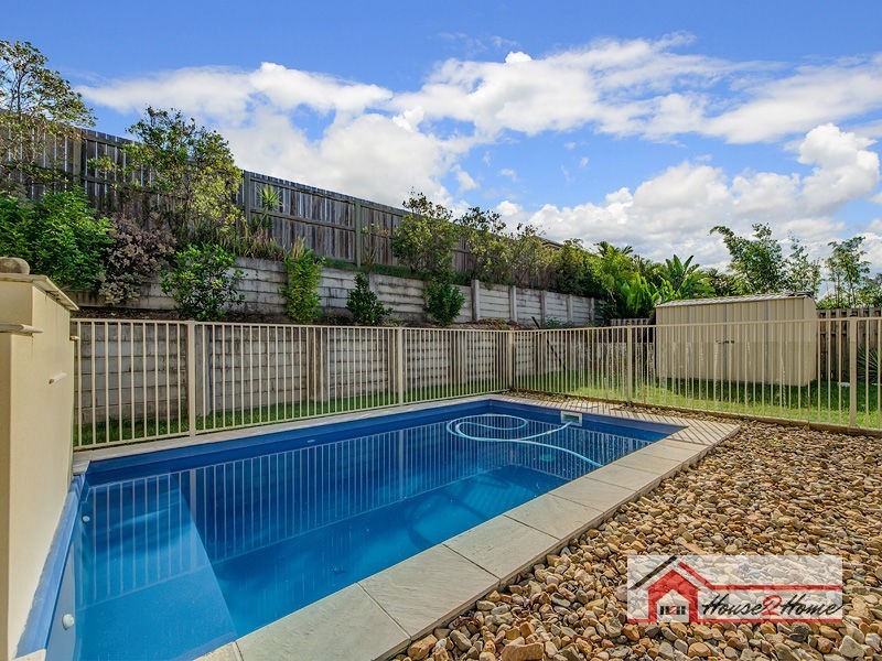 67 Charlton Crescent, Ormeau QLD 4208