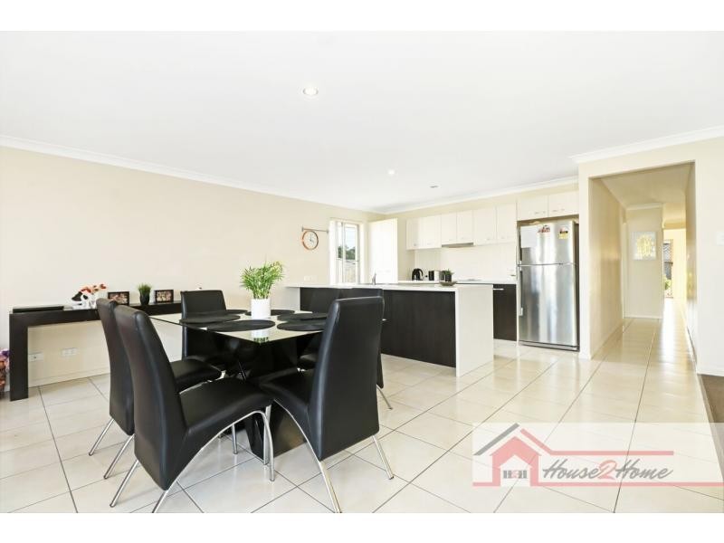 39 Banks Drive, Ormeau QLD 4208