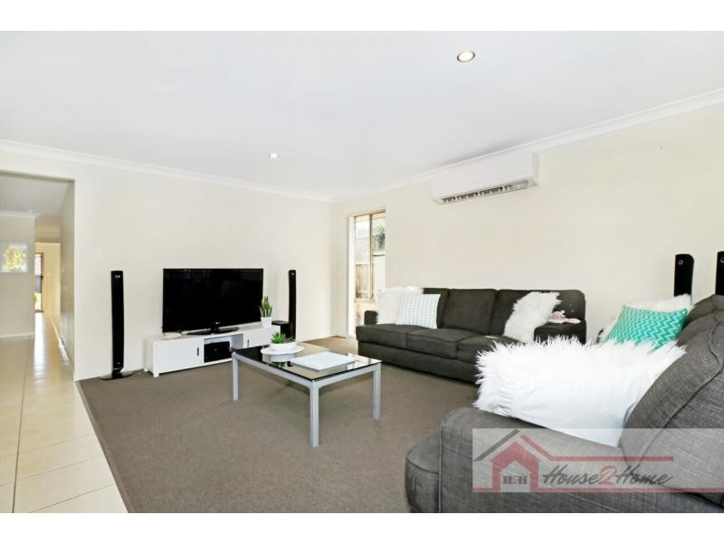 39 Banks Drive, Ormeau QLD 4208