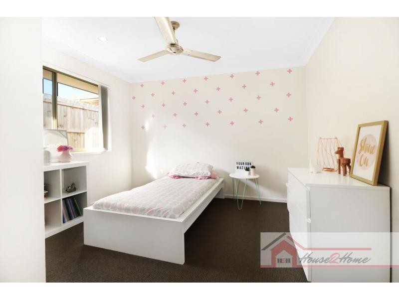 39 Banks Drive, Ormeau QLD 4208