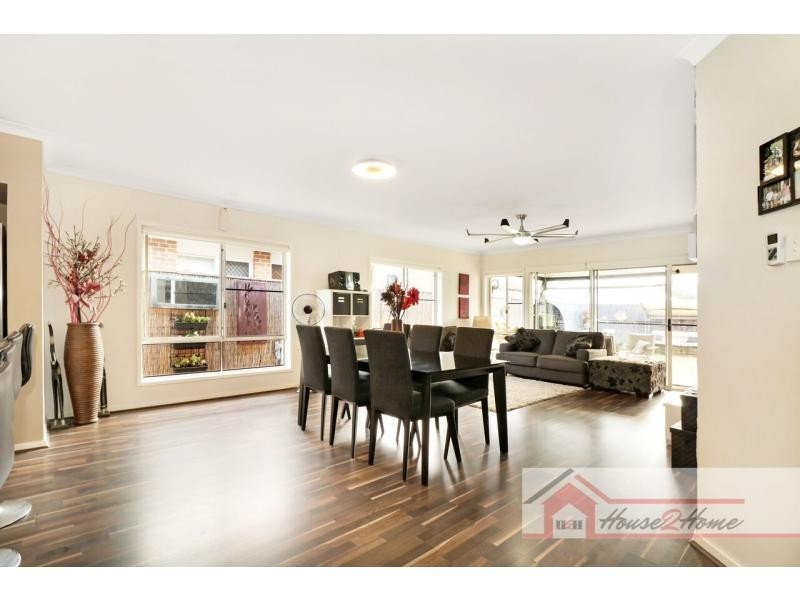 55 Ellenborough Avenue, Ormeau Hills QLD 4208